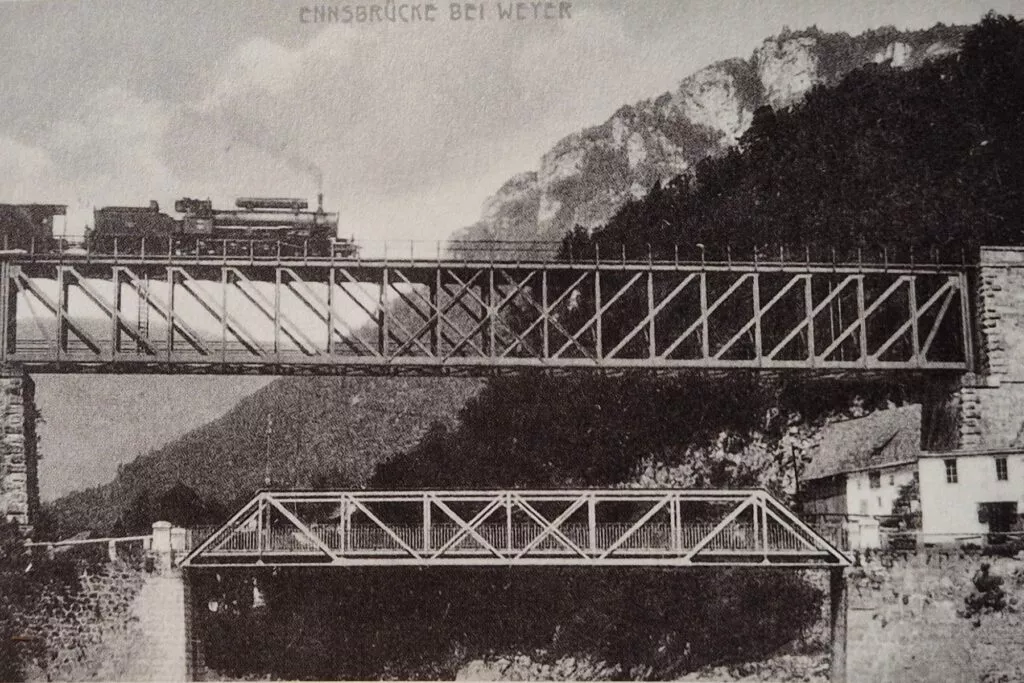 Ennsbrücke in Weyer mit Kronprinz Rudolf-Bahn und Blach-Häusl um 1910